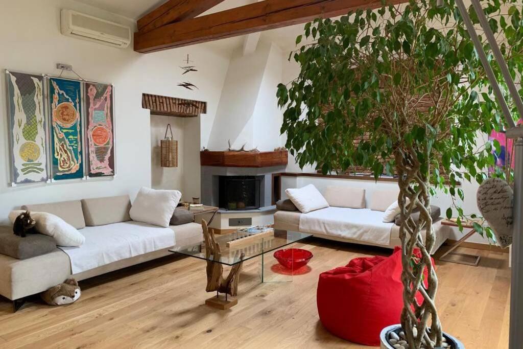 The Cherry Garden House Loft Lusso Appartamento Brunate Esterno foto